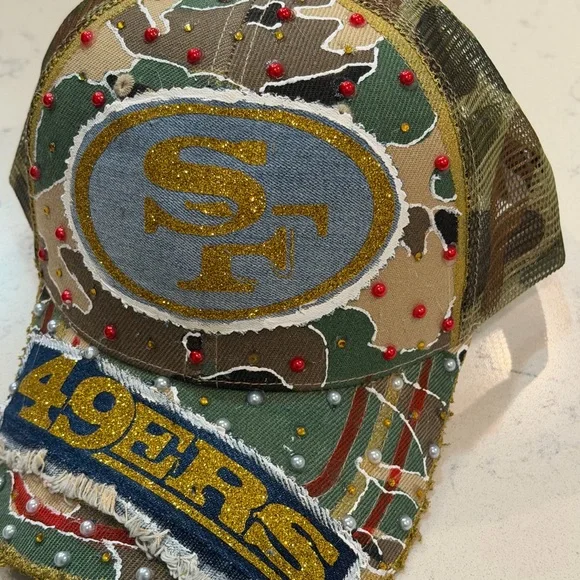 Custom Camouflage 49ers Cap with Gold Logo - Picture 1 of 5